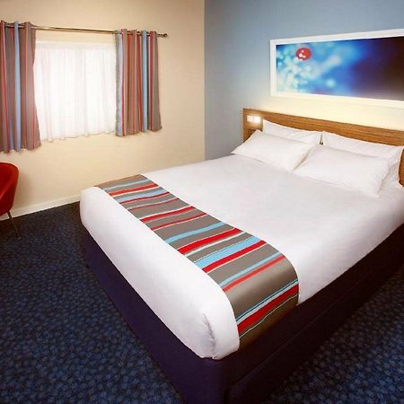 Travelodge Cardiff M4 Ngoại thất bức ảnh